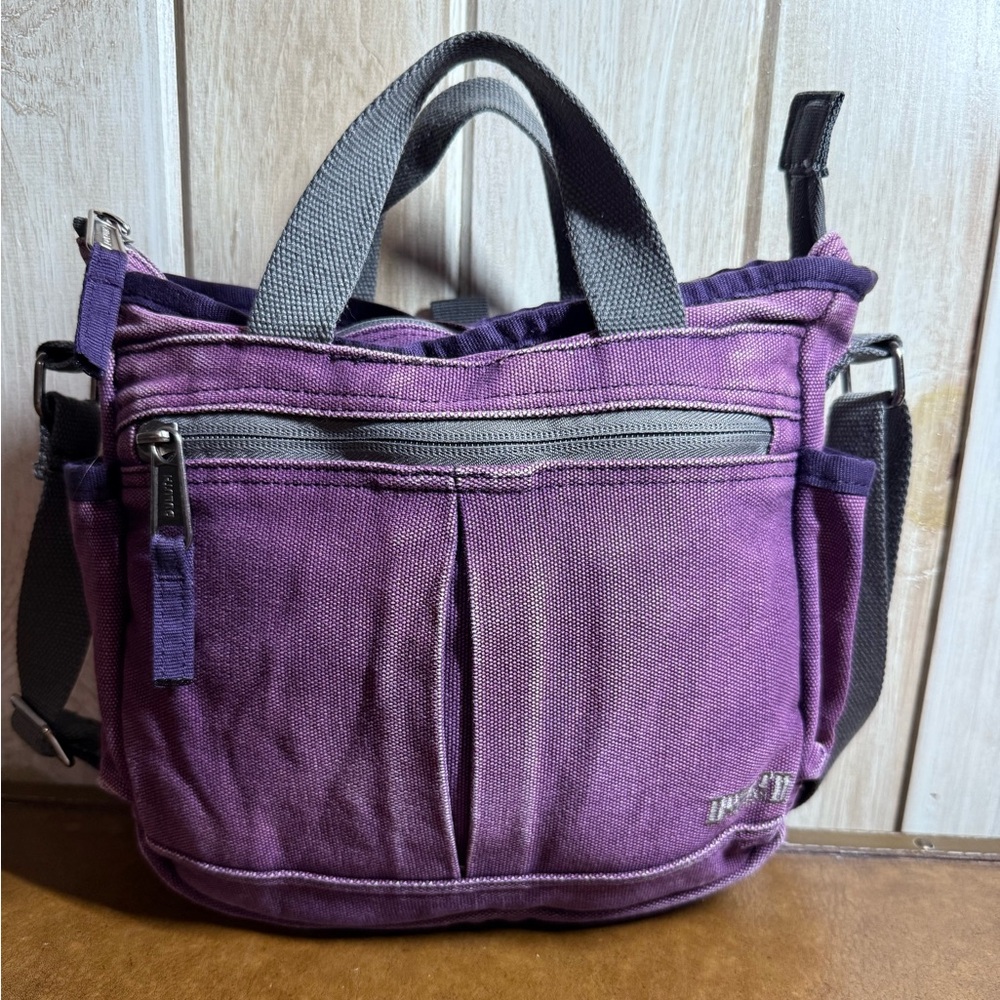 Duluth Trading Co. Travel Sling Tote
